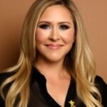 Doreen Dowdall: The Visionary Behind Modern Craftsmanship